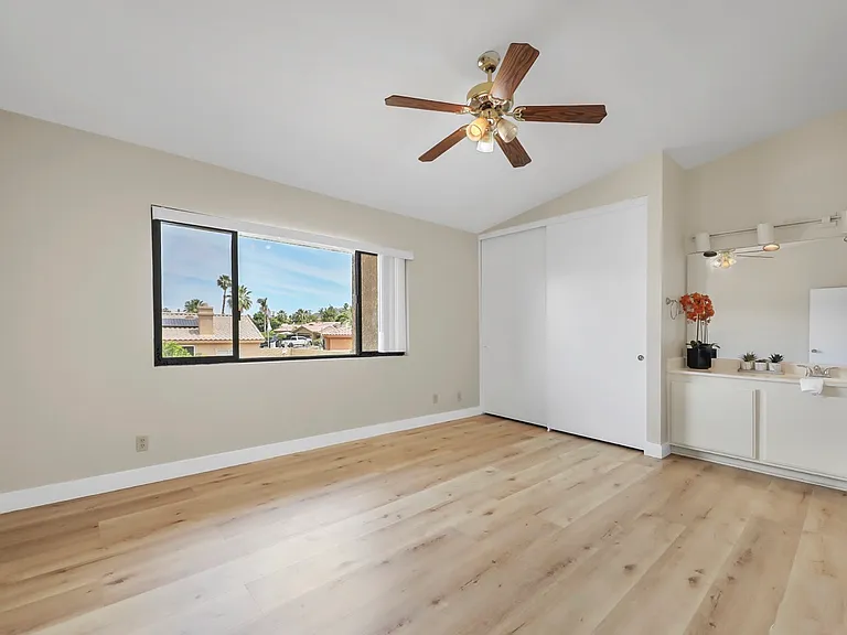 74237 Catalina Way — Photo 13