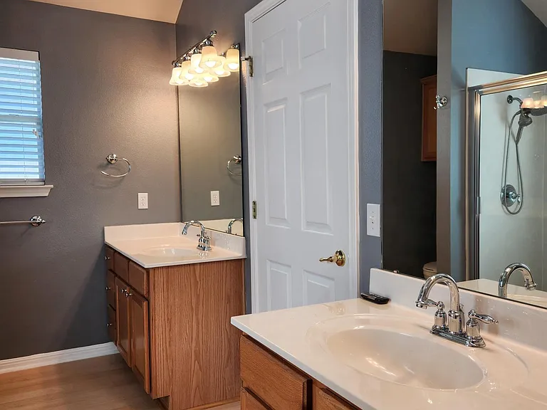 717 Sheraton Ave — Photo 28