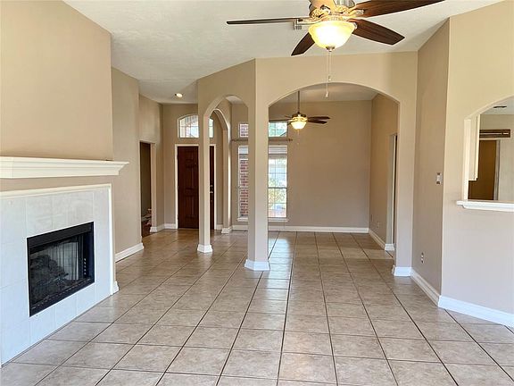 2nd image of 20426 Misty Cove Dr