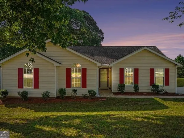 4466 Big Bluff Ct, Douglasville, GA 30135