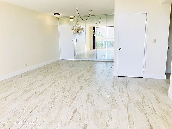 3rd image of 2800 N Flagler Dr APT 402