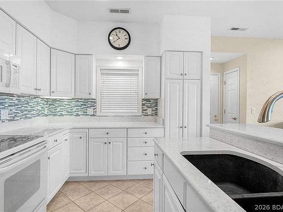 4th image of 73 Evergreen Condo Dr Unit 2A
