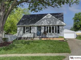 3322 S 122nd St, Omaha, NE 68144