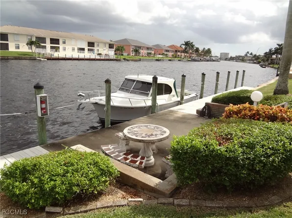 4411 Country Club Blvd APT A1, Cape Coral, FL 33904