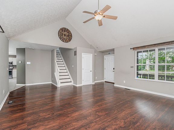 4th image of 2160 Lunar Dr