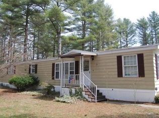 41 Roosevelt Rdg, Carver, MA 02330