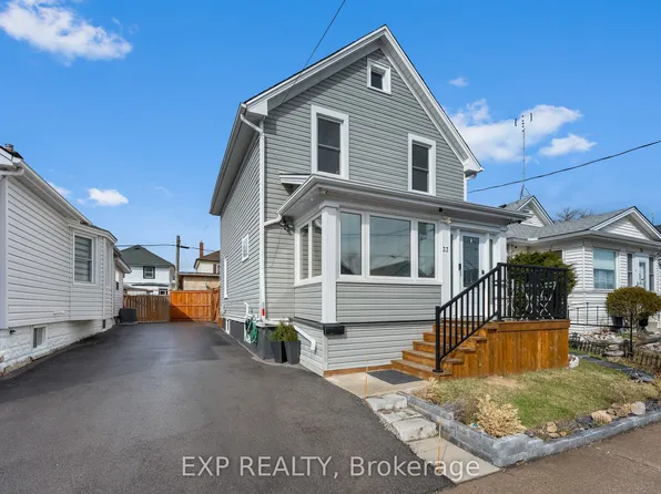 33 Richmond Ave, Saint Catharines, ON L2R 3W6