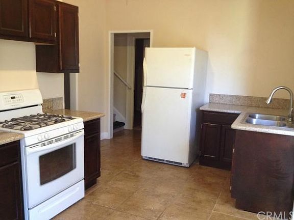 Kitchen (front House)
