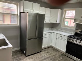 708 W Walnut St #1, Kalamazoo, MI 49007