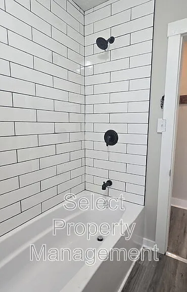 1235 Huestis Ave #B — Photo 16
