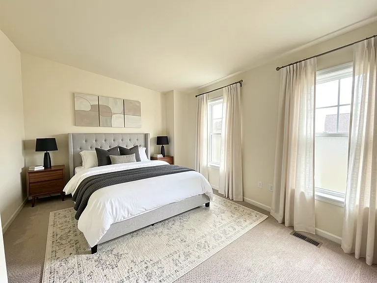 10508 Smithy Ct — Photo 7
