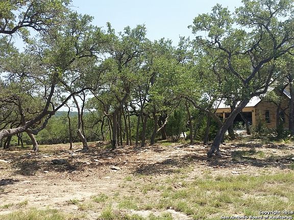 4th image of 2763 Comal Spgs