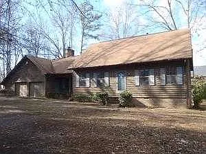 38 Glenda Dr SW photo 1