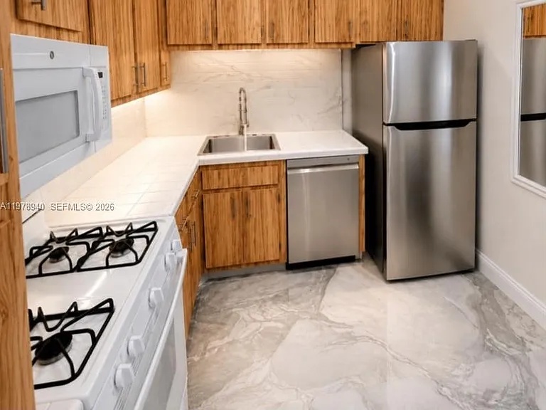 2030 S Ocean Dr #1802 — Photo 14
