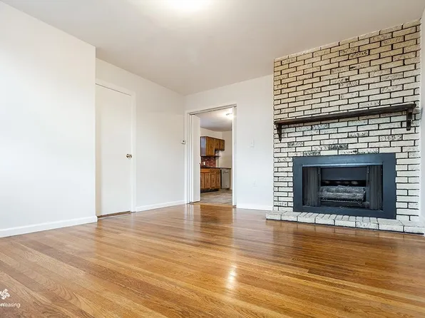 178 Avenue F image 4 of 14