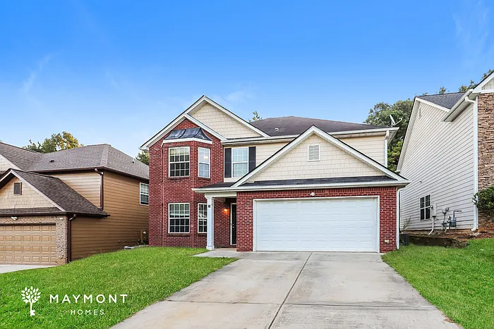 4 bed, 2.5 bath, 2286 sqft, $2,145 — Photo 2