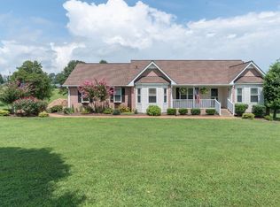 389 Ranch Rd, Portland, TN 37148