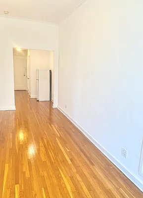 Rented by Compass | media 14