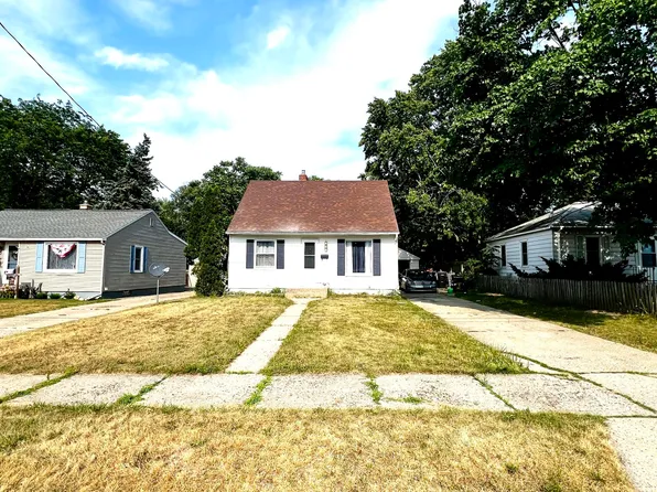 3256 Hillcroft Ave SW, Wyoming, MI 49548