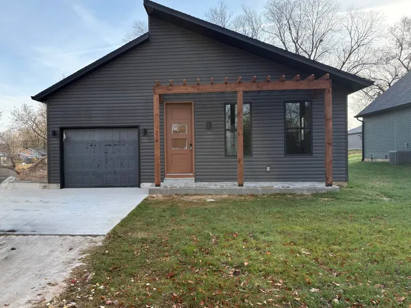 326 South Avenue, Sparta, MO 65753