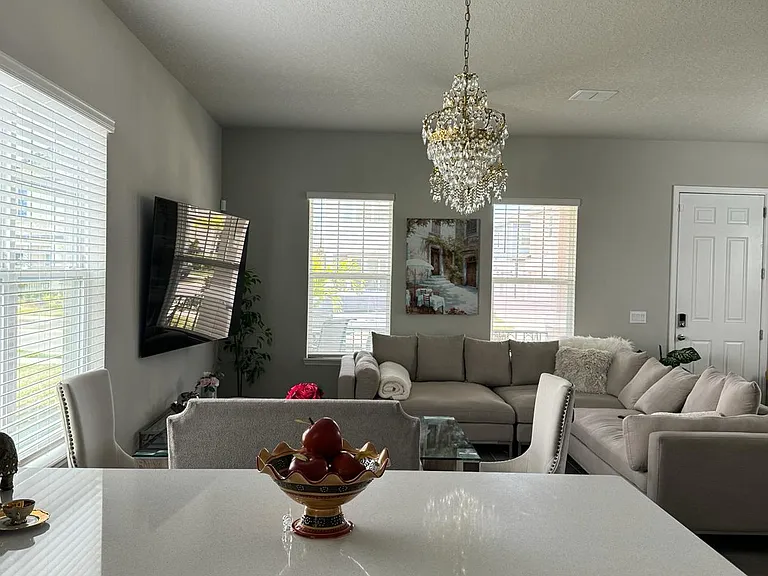 426 Venetian Palms Blvd — Photo 7