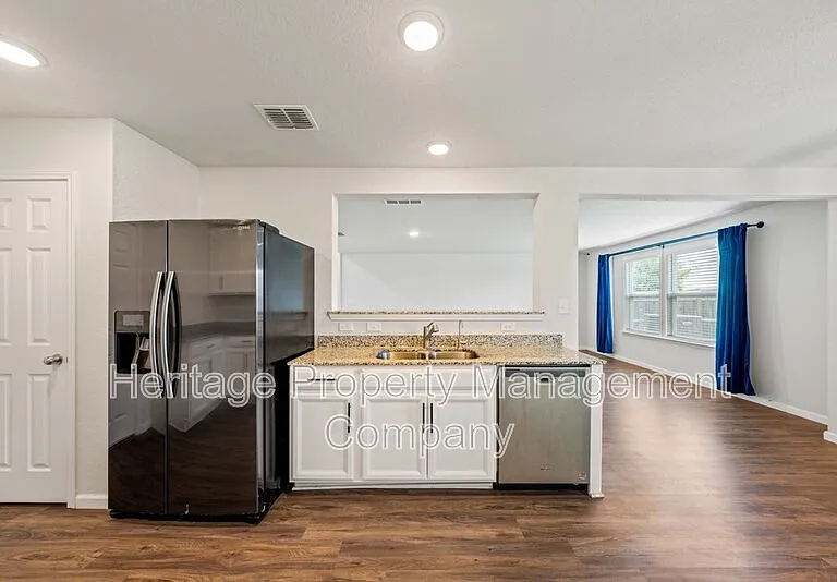 6231 Antares — Photo 14