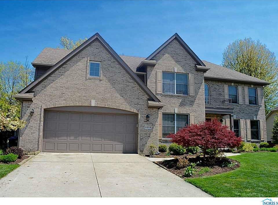 2nd image of 4404 Fleetwood Ln