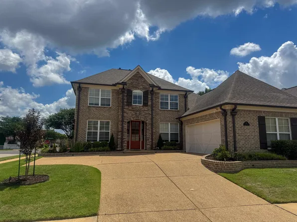 192 E Porter Run Dr, Collierville, TN 38017