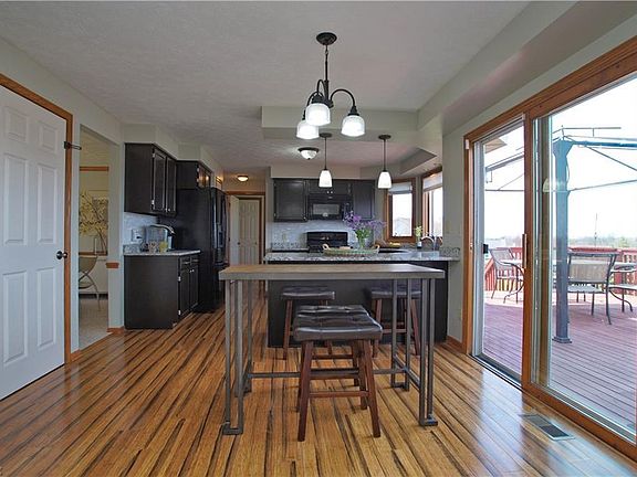5th image of 2395 White Marsh Dr