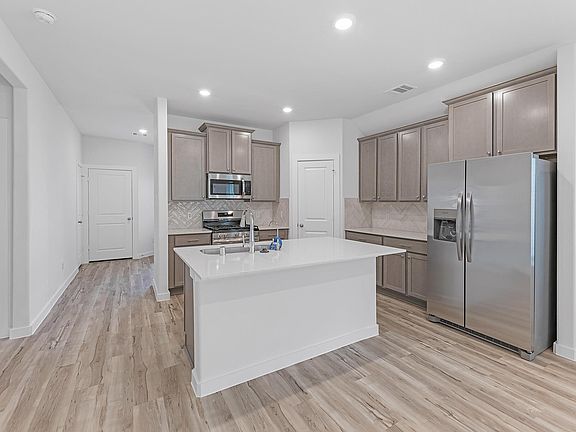 4th image of 21631 Alberta Forest Cir
