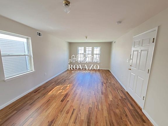 4th image of 288 Sussex Ave Floor 2