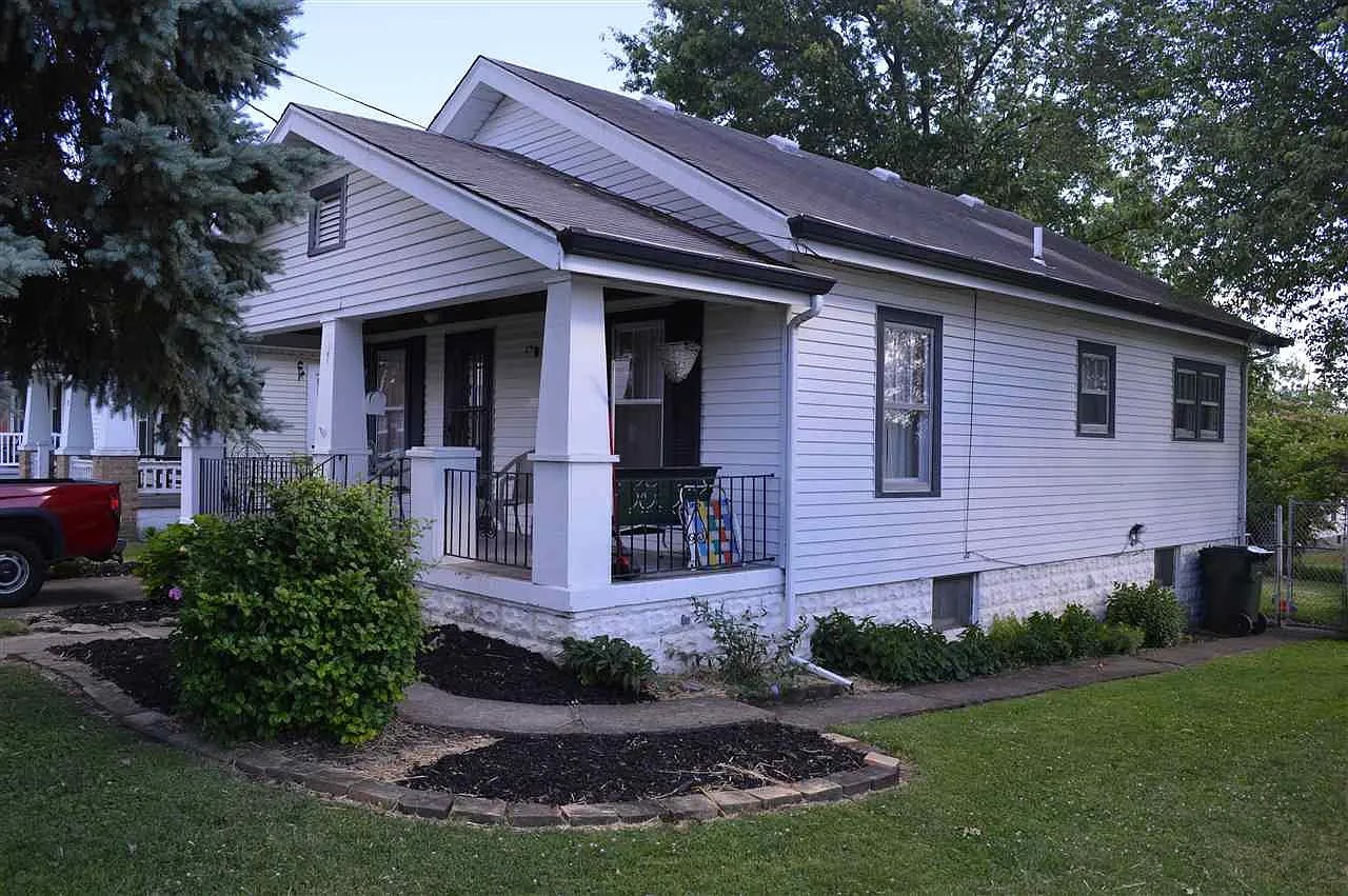 7 Rosebud Ave photo 1