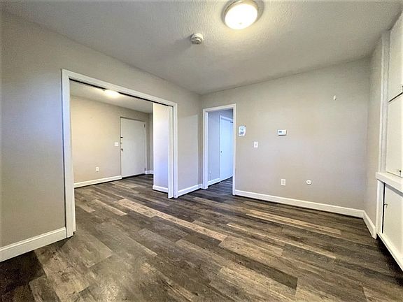 3rd image of 625 Main St APT 39
