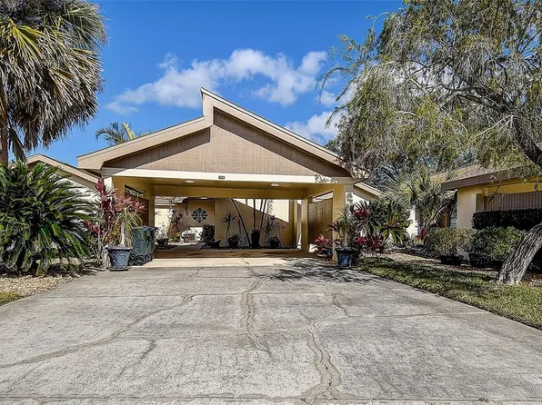 170 Eric Ct, Oldsmar, FL 34677