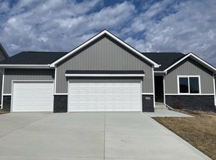 145 E Bridge Rd, Polk City, IA 50226