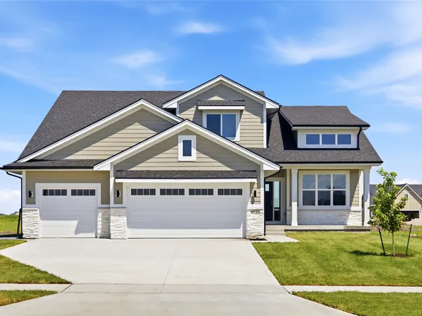 4731 179th St, Urbandale, IA 50323