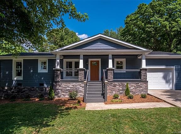 3rd image of 224 Johnston Dr