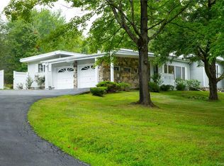 69 Hawxhurst Rd, Monroe, NY 10950