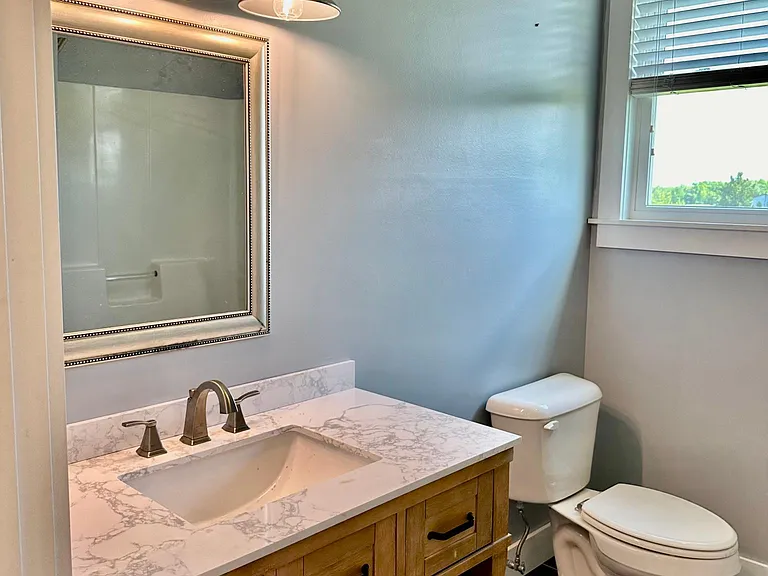 10703 N Centerville Rd — Photo 18
