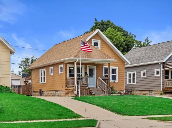 1357 South 90th STREET, Milwaukee, WI 53214