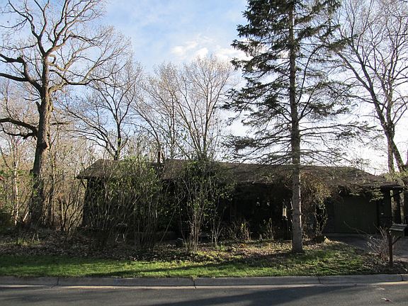 front of house from road