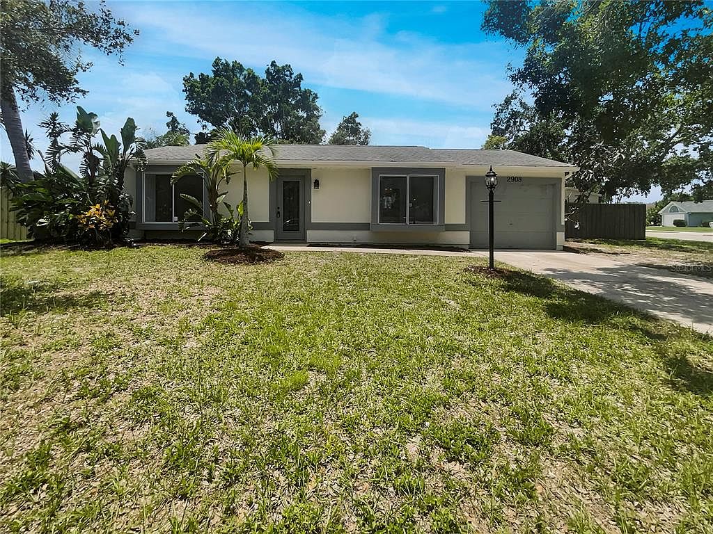 2908 Lockwood Meadows Blvd, Sarasota, FL 34234 | Zillow