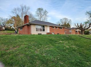 3601 Montclair Rd, Kingsport, TN 37664