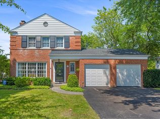2910 Orchard Ln, Wilmette, IL 60091