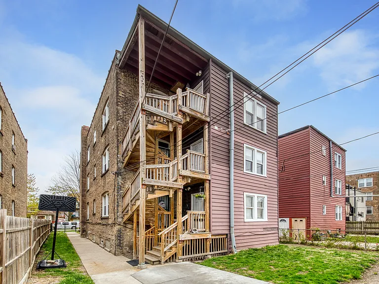 4834 N Springfield Ave #2 — Photo 35