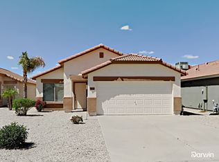 1074 E Nardini St, San Tan Valley, AZ 85140