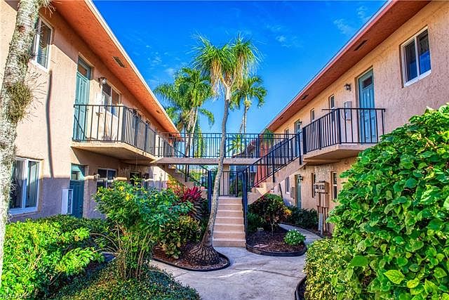 1st image of 185 Palm Dr #18-P