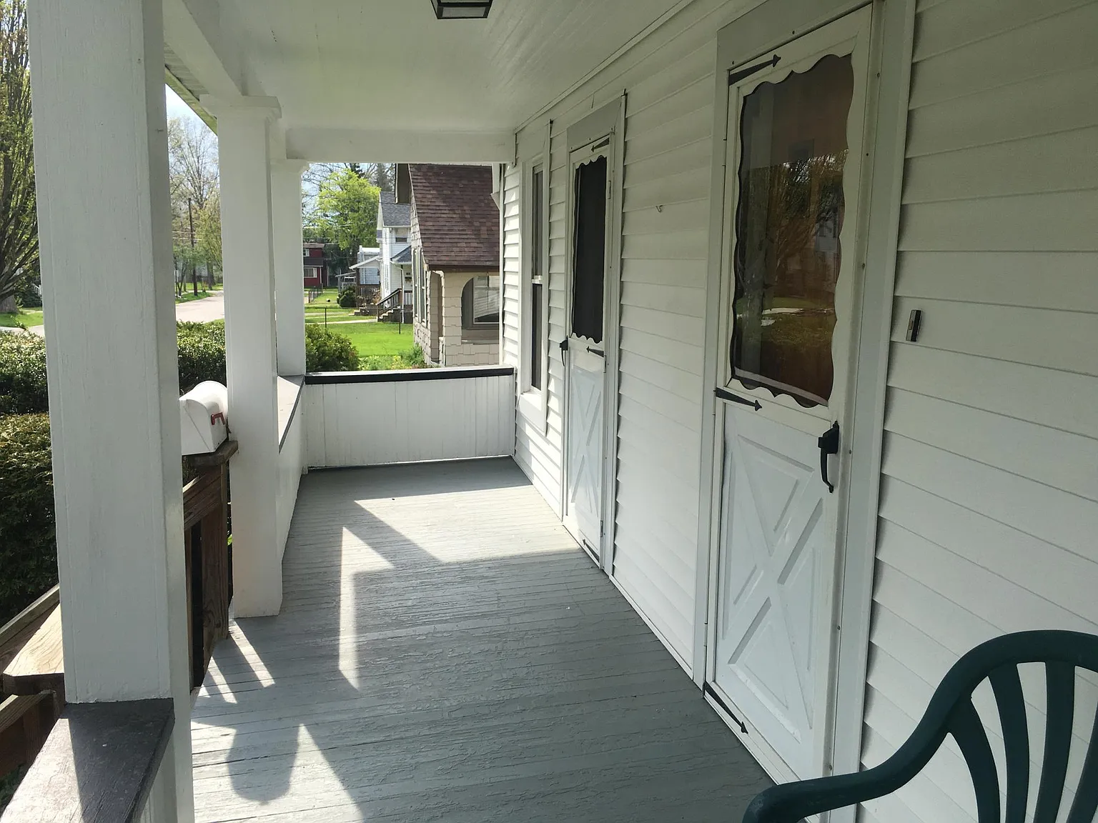 222 Beecher Ave — Photo 3