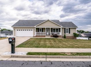 385 Acme Company St, Broadway, VA 22815