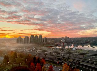 58 Keefer Pl, Vancouver, BC V6B 0B8